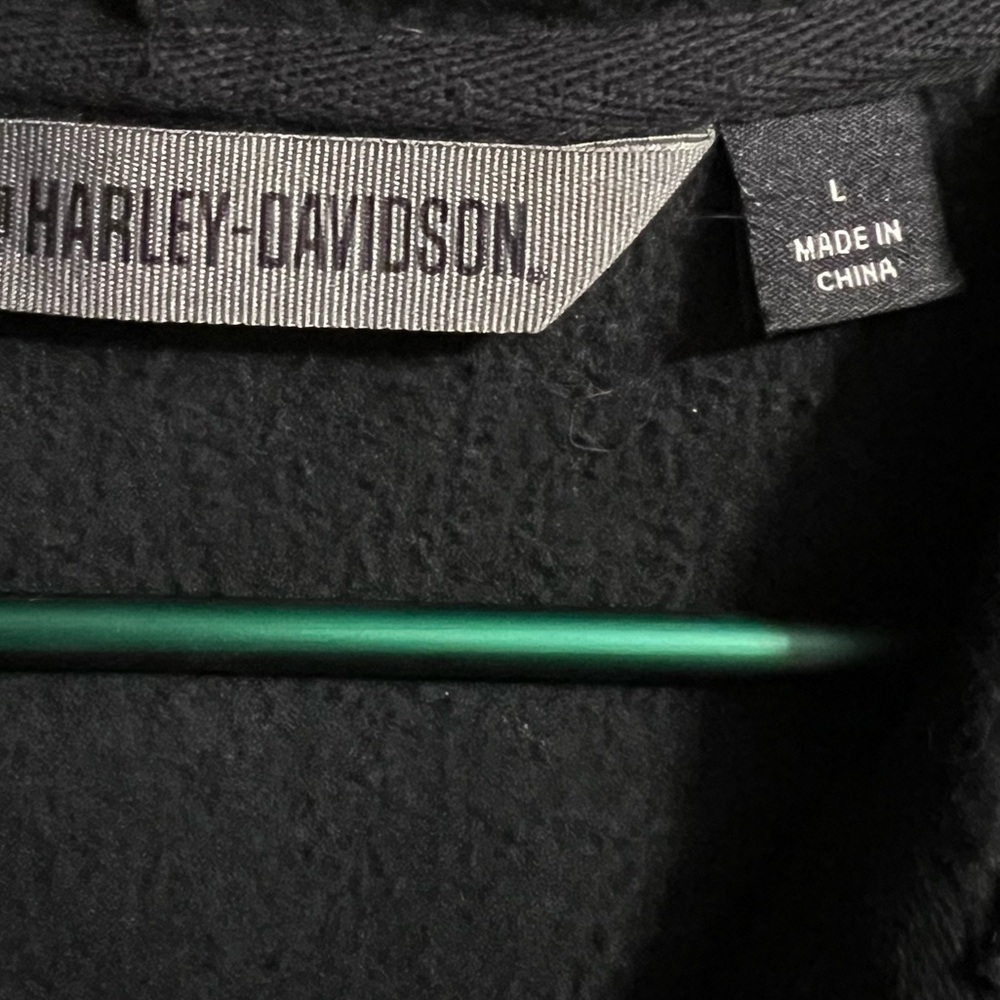 WILLIE G Harley-Davidson® Willie G Ladies Milwaukee. WI MCMIII Hoodie- NWOT! 💀 - Picture 4 of 12